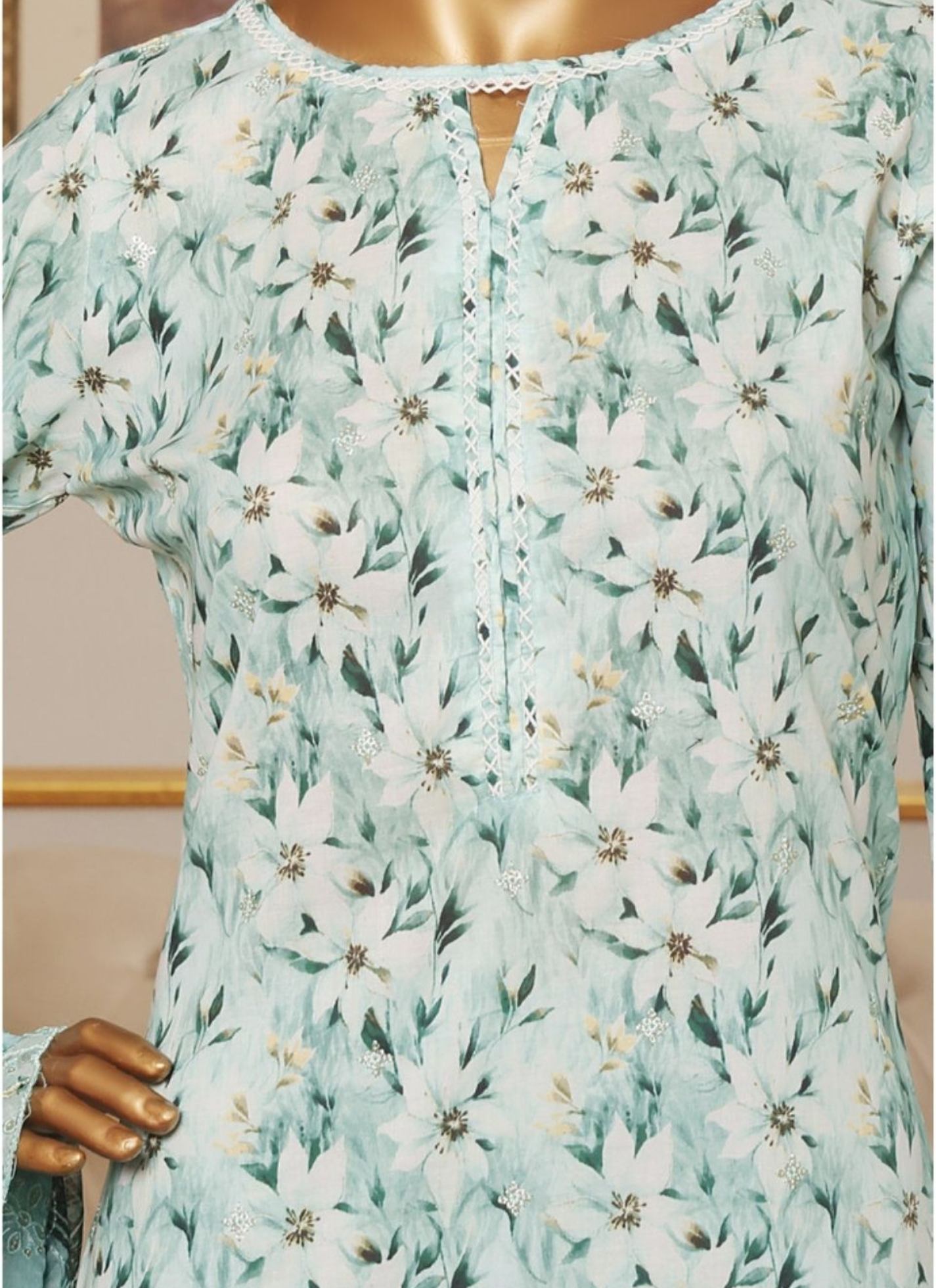 Riwayat Premium 3P Lawn Suit Embroidered