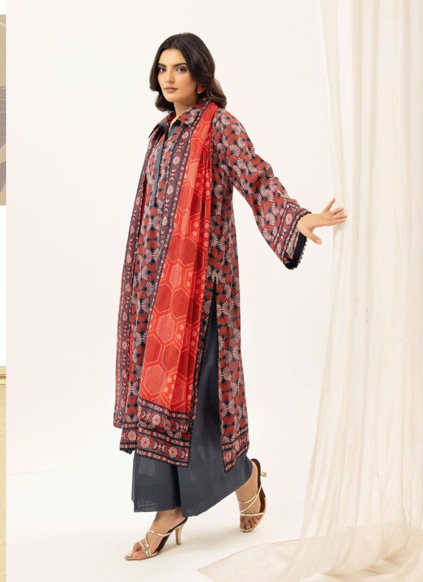 Haya By Legends 3p Lawn Suit (Unstiched)