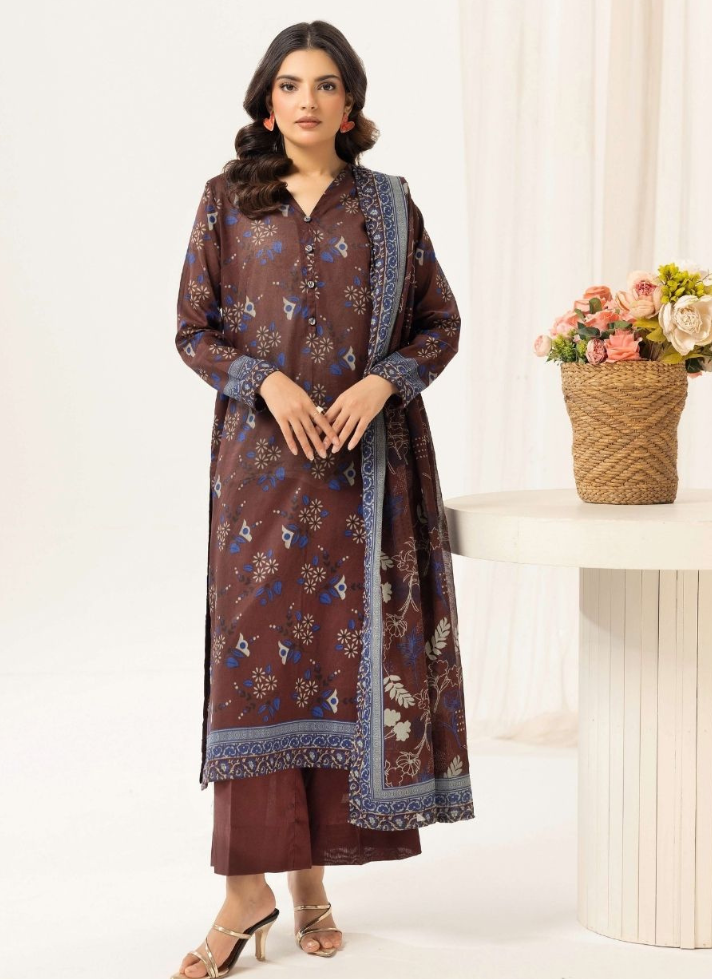 Haya By Legends 3P Lawn Suit (Unstiched)
