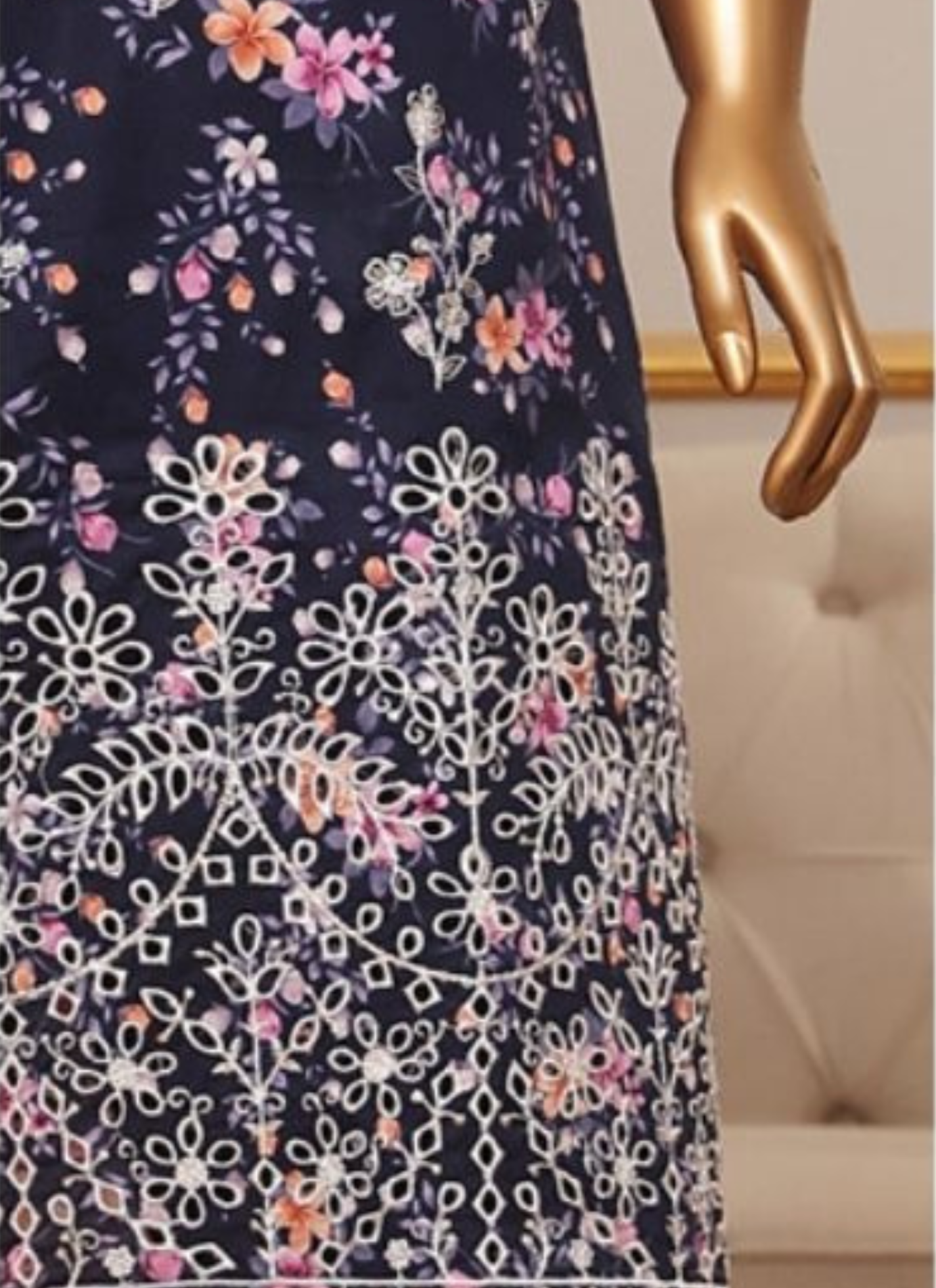 Riwayat Premium 3P Lawn Suit Embroidered