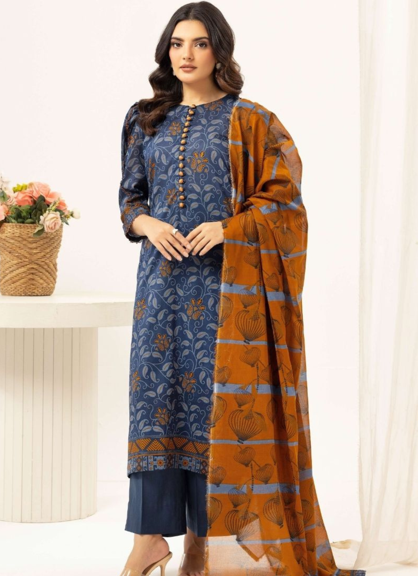 Haya By Legends 3p Lawn Suit (Unstiched)